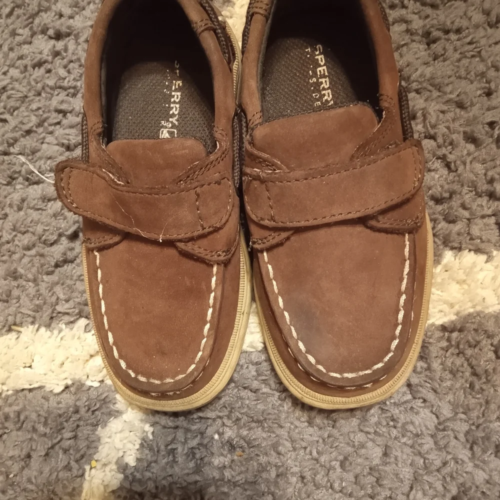 Sperry leather boat shoes Size 5M